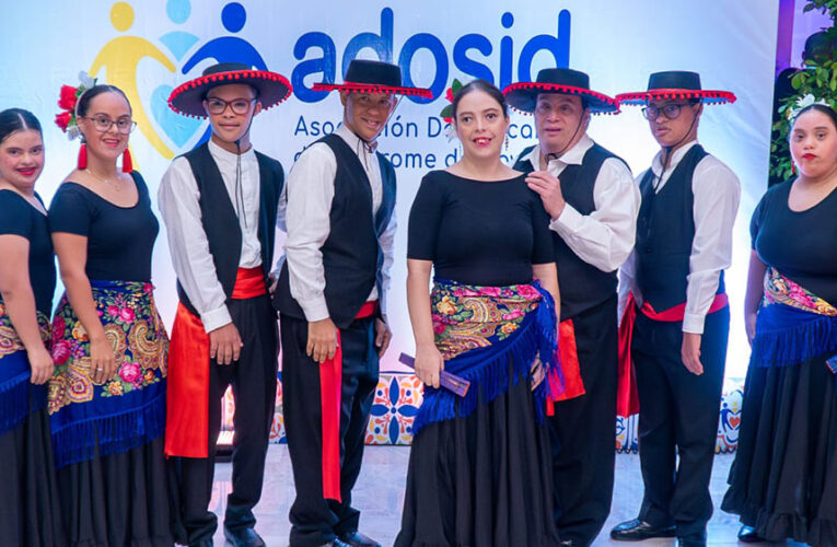 ADOSID celebró su tradicional Cena Benéfica en el marco de su 32 Aniversario