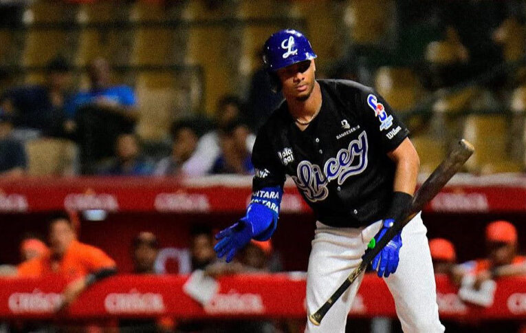 Sergio Alcántara y Jair Camargo guían Licey sobre Toros