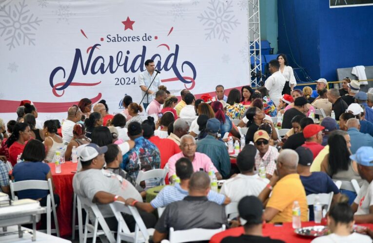 Propeep comparte almuerzo navideño con cientos de familias vulnerables del Distrito Nacional