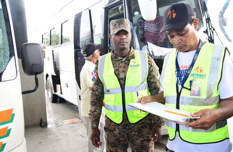 INTRANT realiza operativos de inspección visual vehicular en terminales  de autobuses